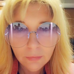 Meet your Posher, Marybeth